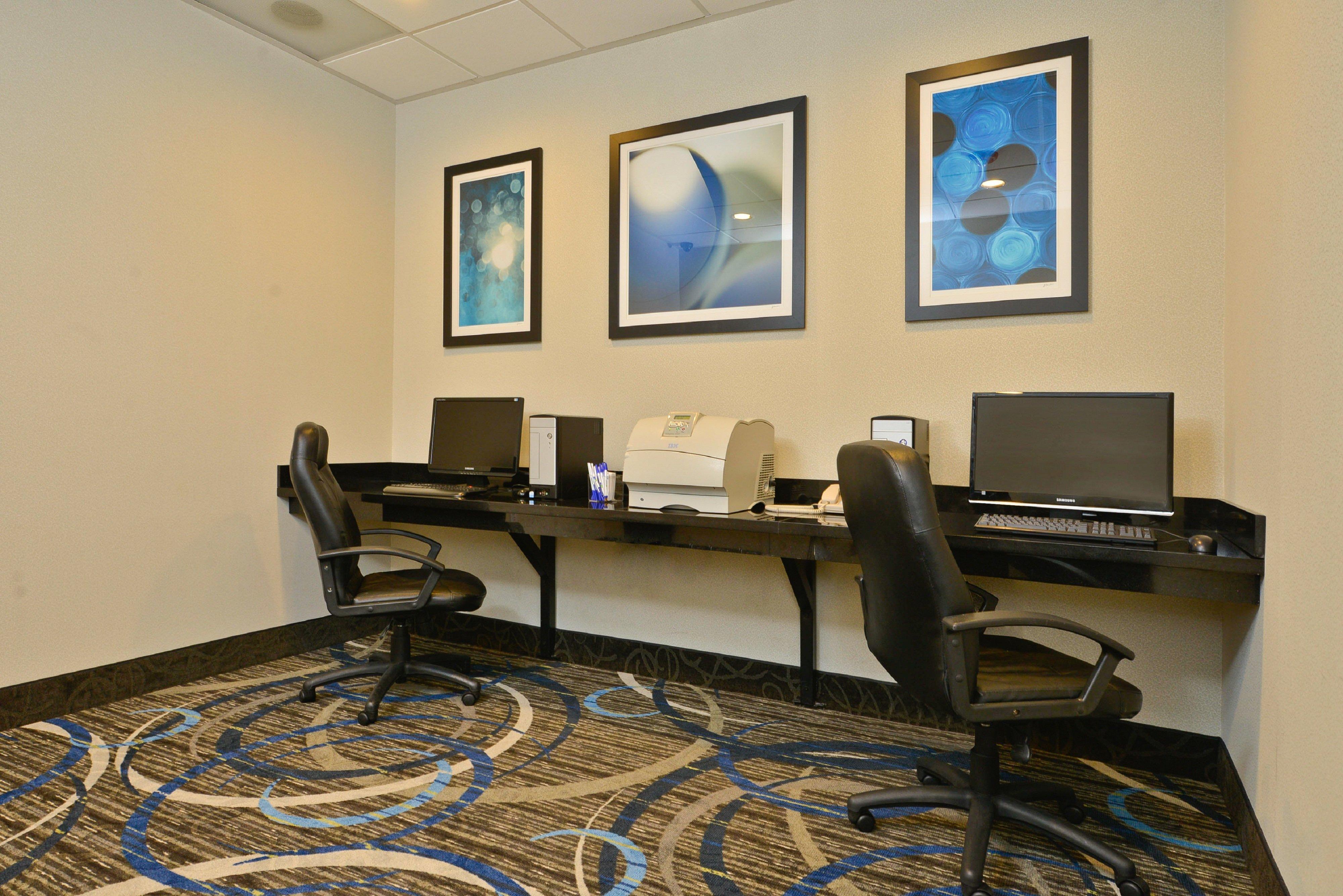 Holiday Inn Express & Suites Tacoma South - Lakewood By Ihg Екстер'єр фото